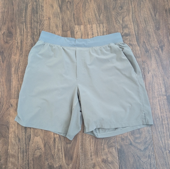 Lululemon L Men's Gray Athletic Shorts - Picture 2 of 5